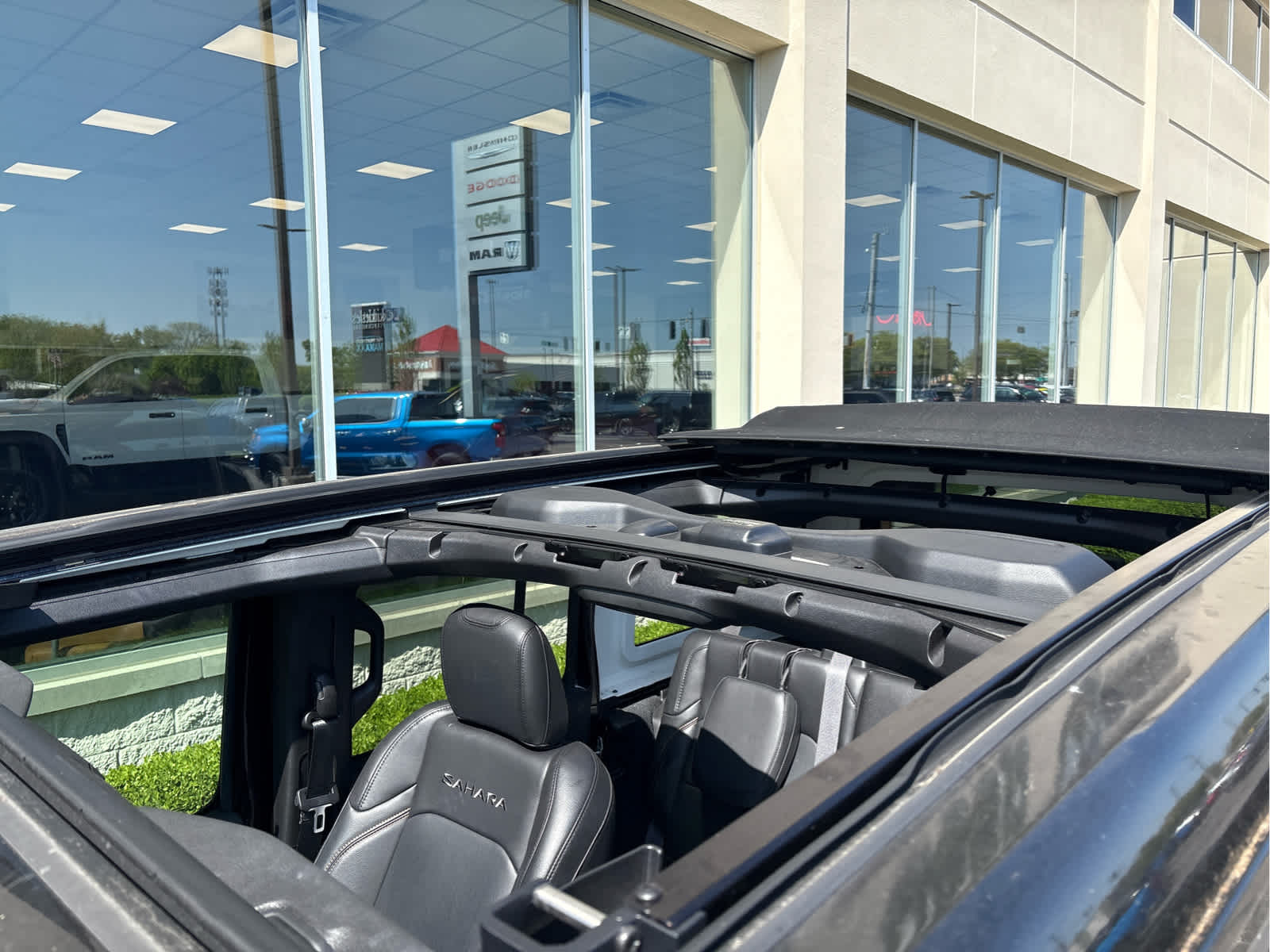 2024 Jeep Wrangler Sahara