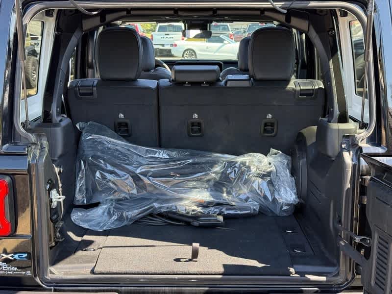 2024 Jeep Wrangler 4xe Sahara 4xe