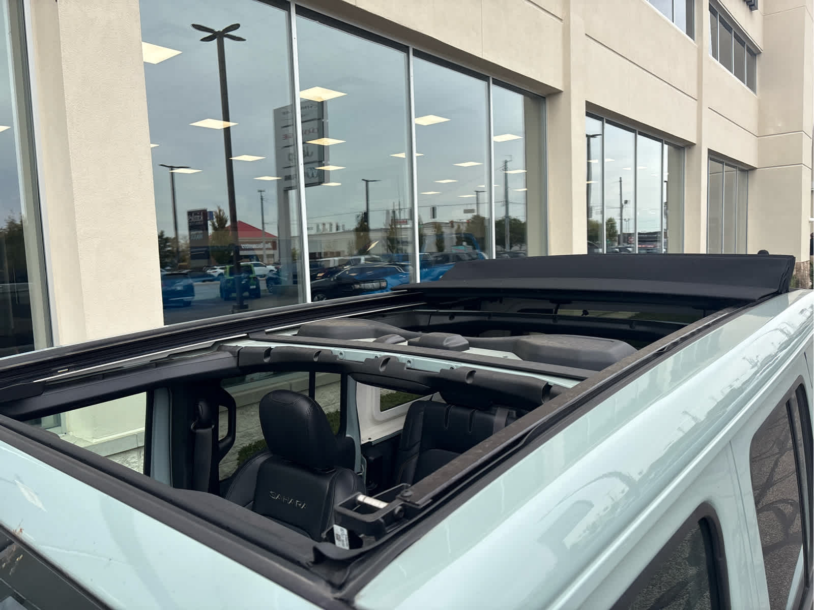 2024 Jeep Wrangler 4xe Sahara 4xe