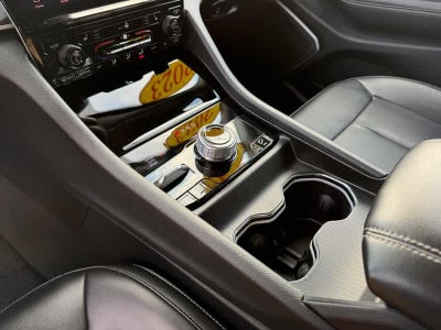 2023 Jeep Grand Cherokee Base