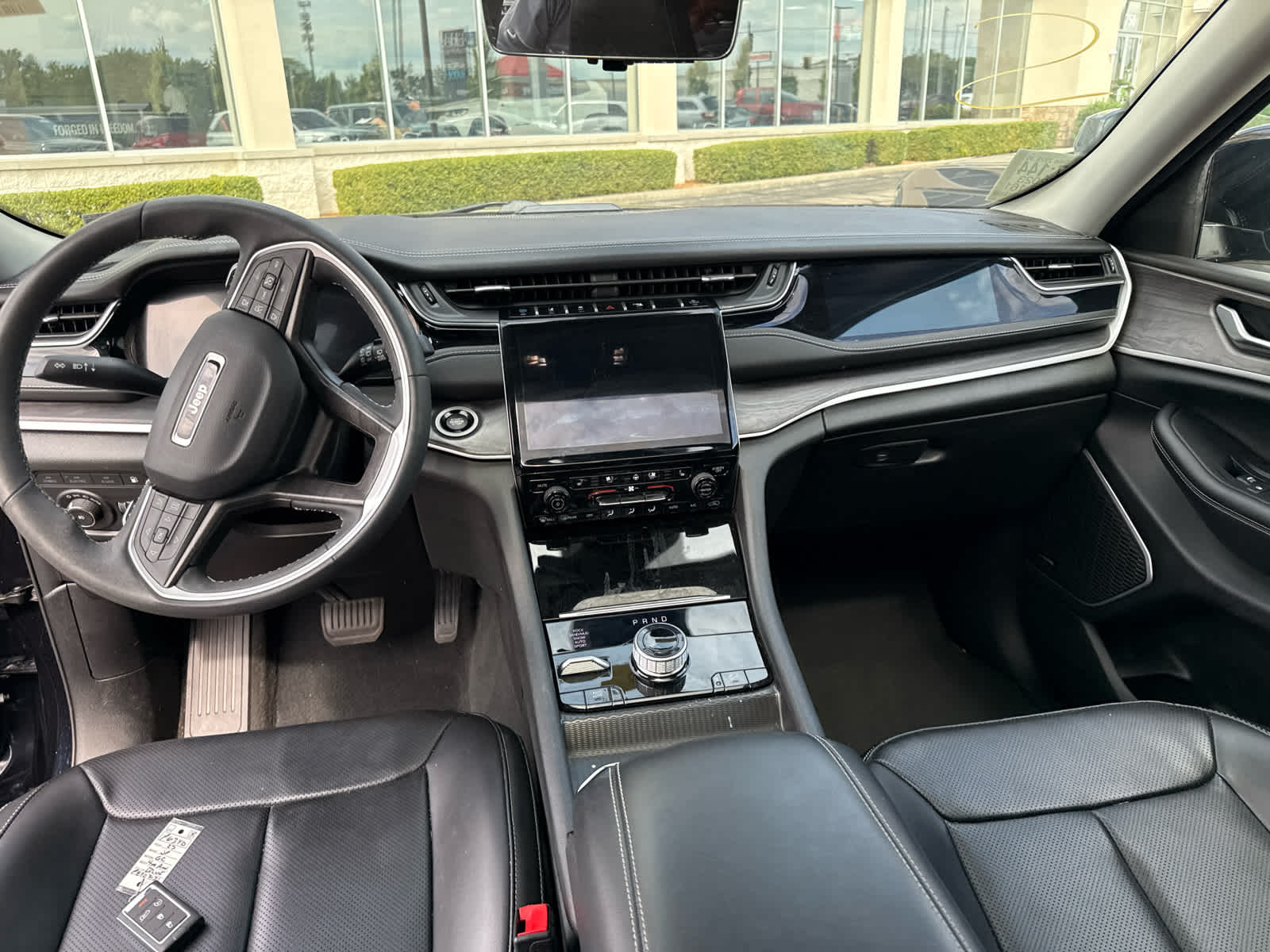 2023 Jeep Grand Cherokee 30th Anniversary