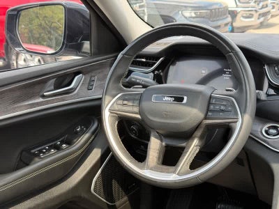 2023 Jeep Grand Cherokee 4xe 30th Anniversary