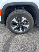 2023 Jeep Grand Cherokee Base