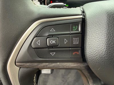 2023 Jeep Grand Cherokee Base
