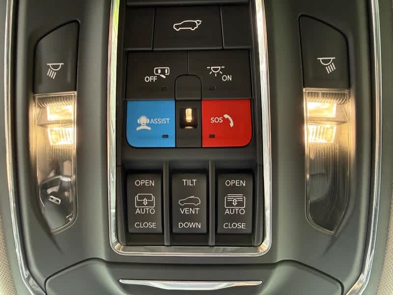 2023 Jeep Grand Cherokee Base