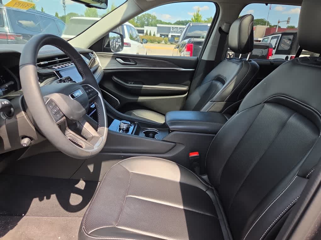 2023 Jeep Grand Cherokee 4xe 30th Anniversary