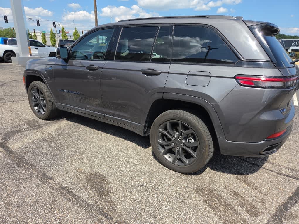 2023 Jeep Grand Cherokee 4xe 30th Anniversary