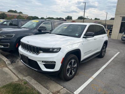 2024 Jeep Grand Cherokee Base
