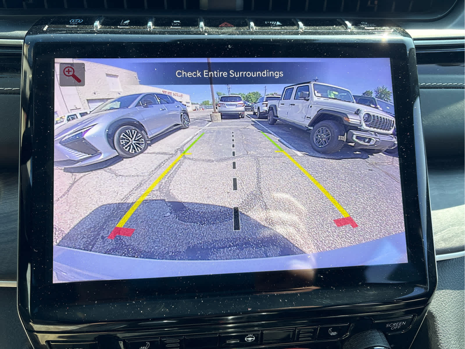 2022 Jeep Grand Cherokee Base