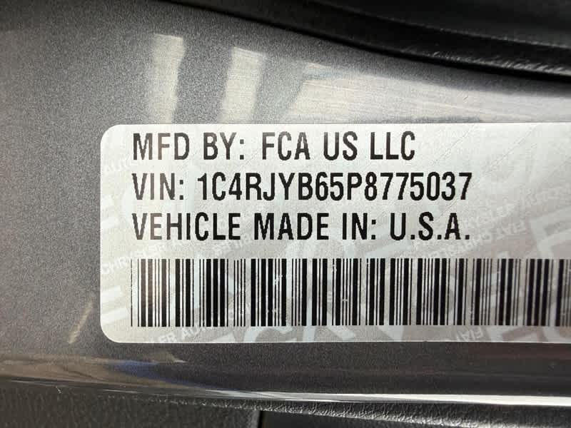 2023 Jeep Grand Cherokee Base