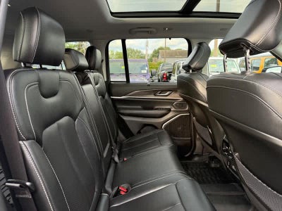 2023 Jeep Grand Cherokee 30th Anniversary