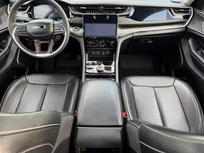 2023 Jeep Grand Cherokee 30th Anniversary