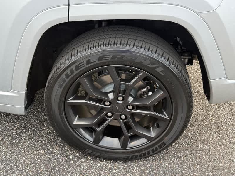 2023 Jeep Grand Cherokee 30th Anniversary