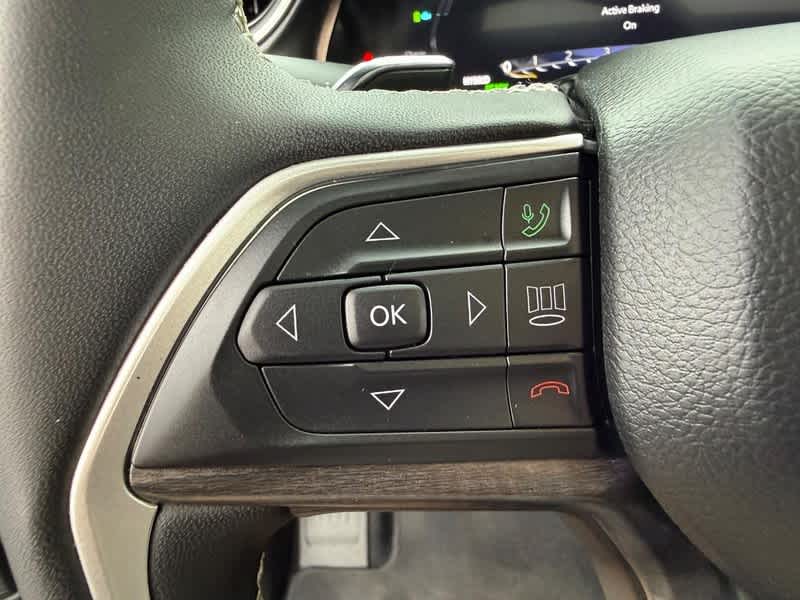 2024 Jeep Grand Cherokee Base