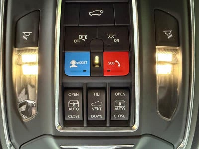 2024 Jeep Grand Cherokee Base