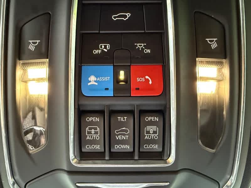 2024 Jeep Grand Cherokee Base