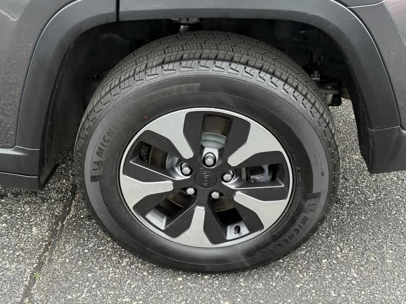 2024 Jeep Grand Cherokee Base