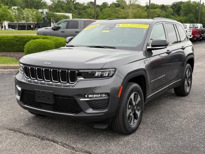 2024 Jeep Grand Cherokee Base
