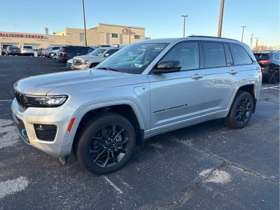 2023 Jeep Grand Cherokee 30th Anniversary