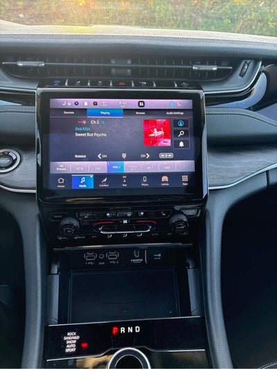 2023 Jeep Grand Cherokee 30th Anniversary