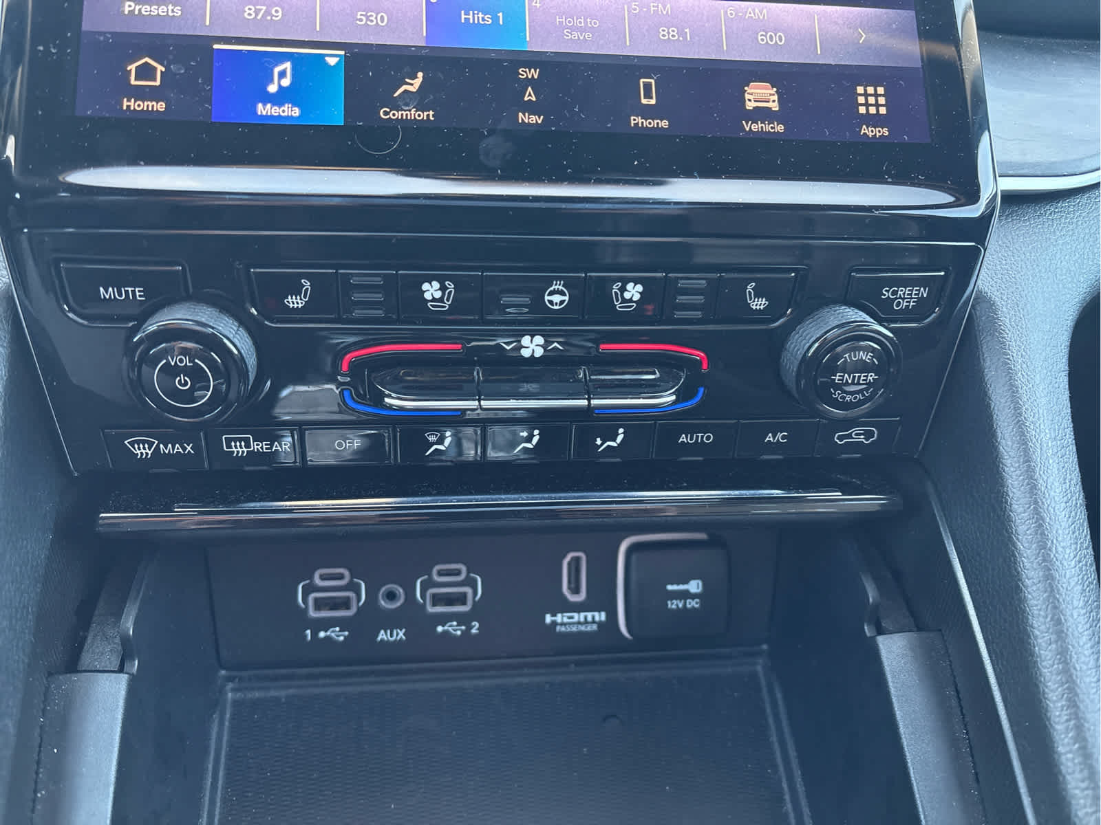 2023 Jeep Grand Cherokee 30th Anniversary