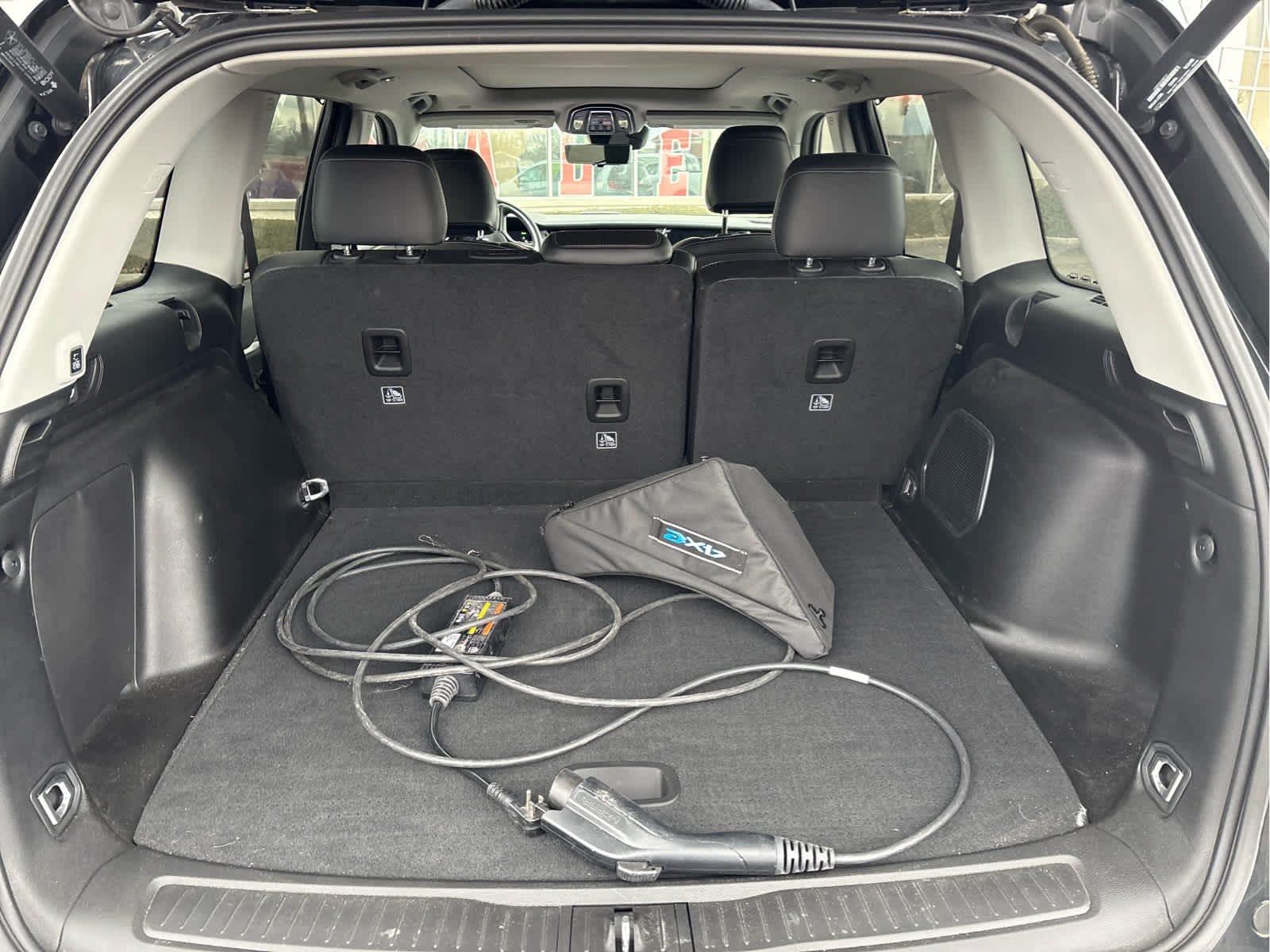 2023 Jeep Grand Cherokee 30th Anniversary