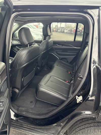 2023 Jeep Grand Cherokee 30th Anniversary