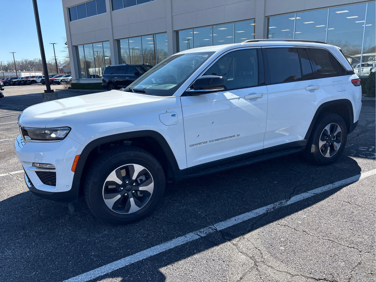 2024 Jeep Grand Cherokee Base