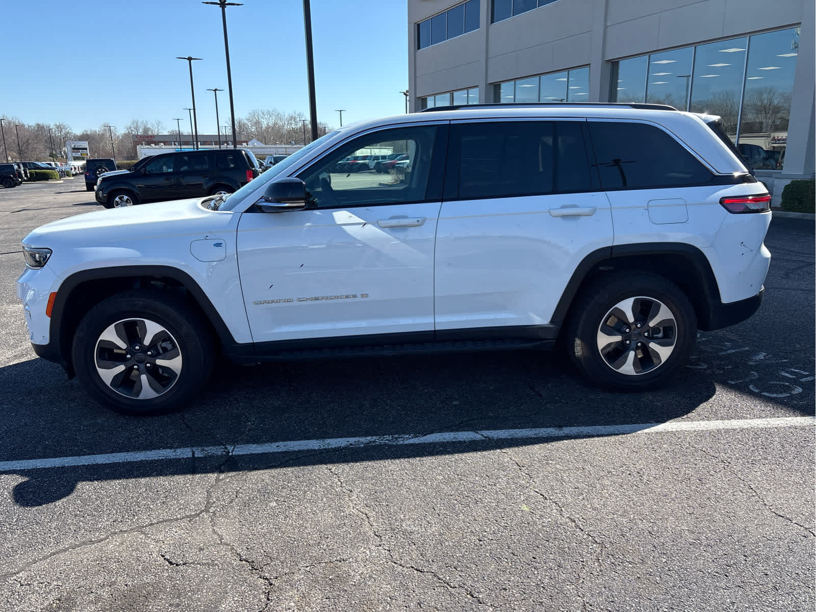 2024 Jeep Grand Cherokee Base