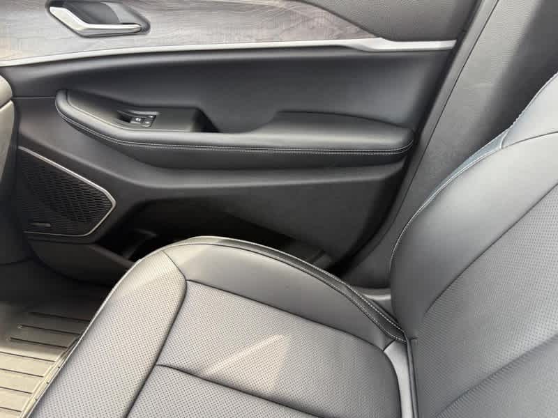 2024 Jeep Grand Cherokee Base