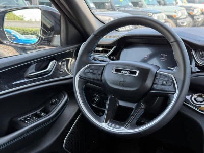 2023 Jeep Grand Cherokee Trailhawk