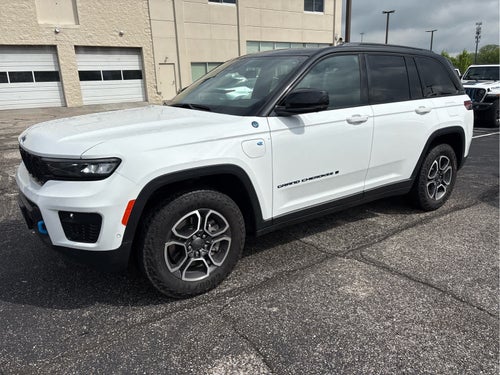 2023 Jeep Grand Cherokee Trailhawk
