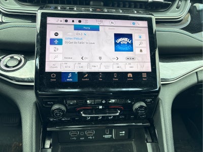 2023 Jeep Grand Cherokee Trailhawk