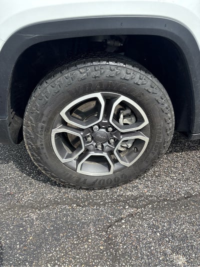 2023 Jeep Grand Cherokee Trailhawk