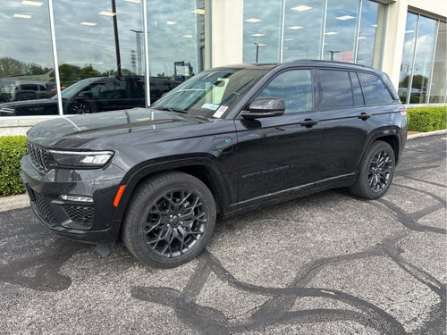 2023 Jeep Grand Cherokee Summit