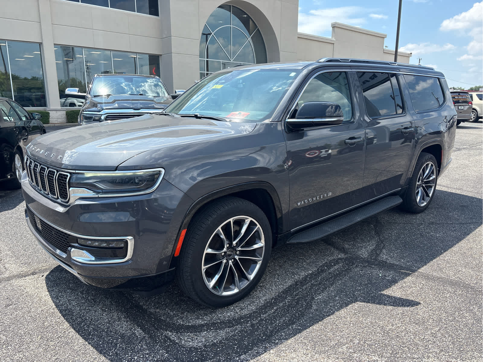 2023 Jeep Wagoneer L Series II