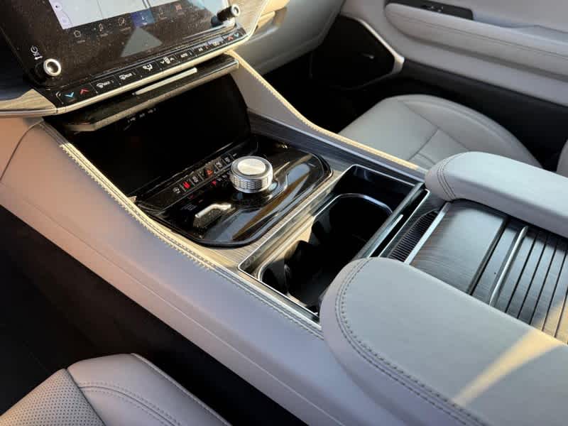 2023 Jeep Wagoneer L Series II