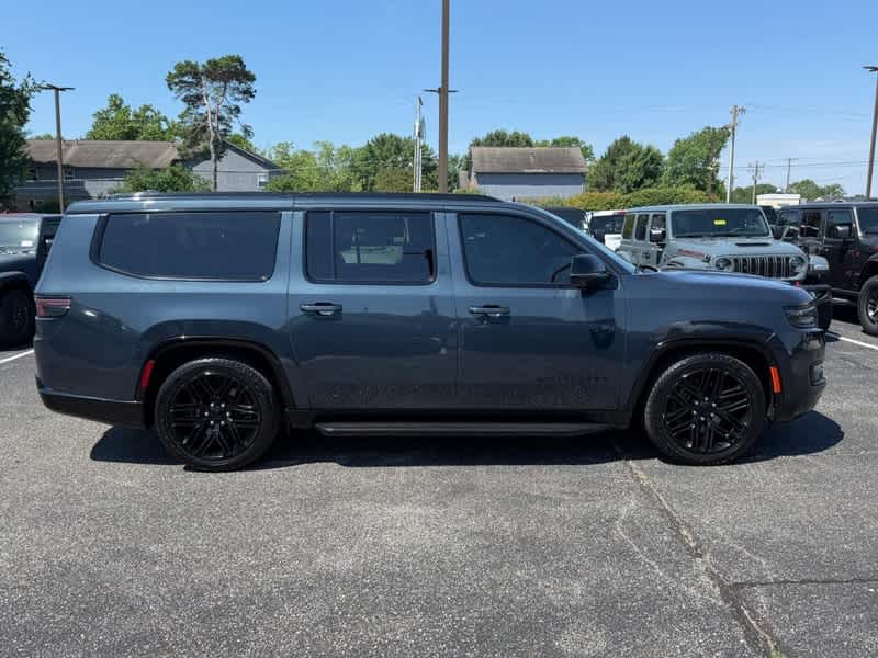2023 Jeep Wagoneer L Series II Carbide