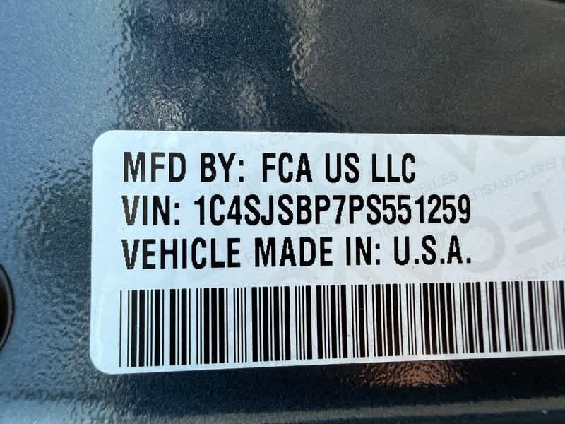 2023 Jeep Wagoneer L Series II Carbide