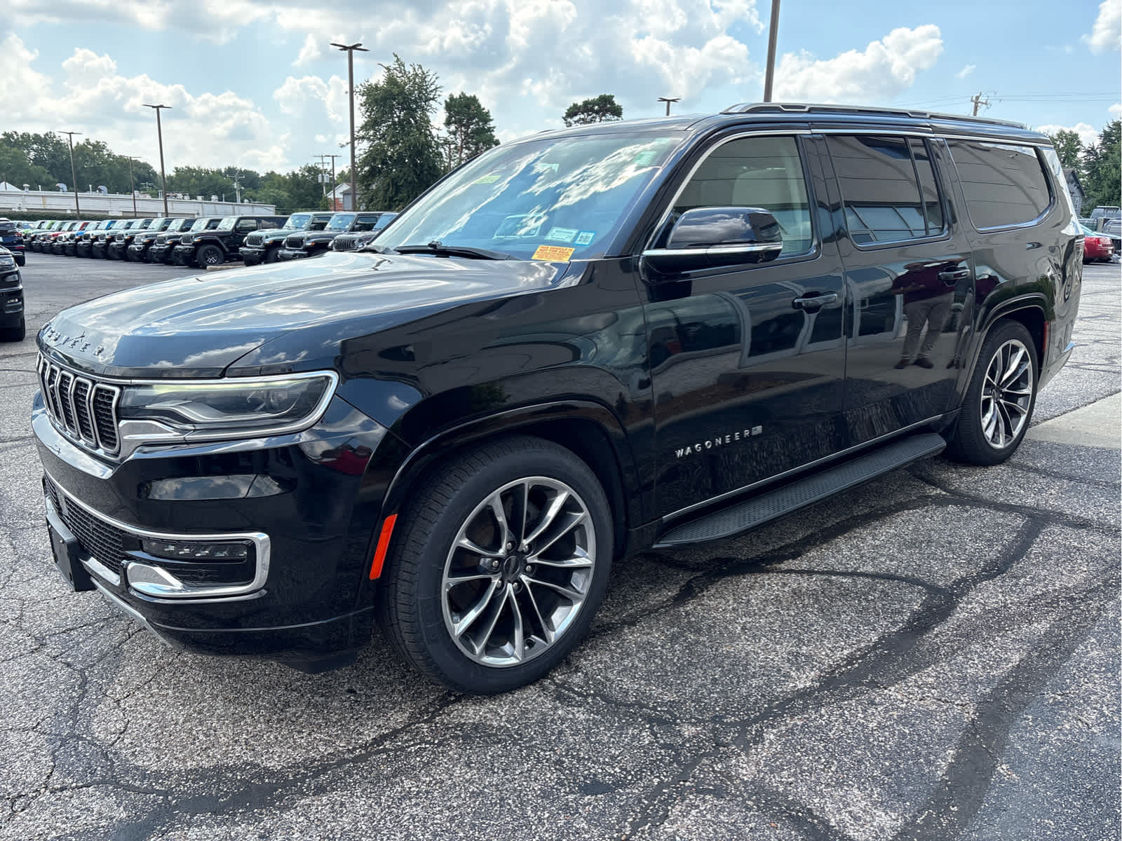 2023 Jeep Wagoneer L Series II 4x4