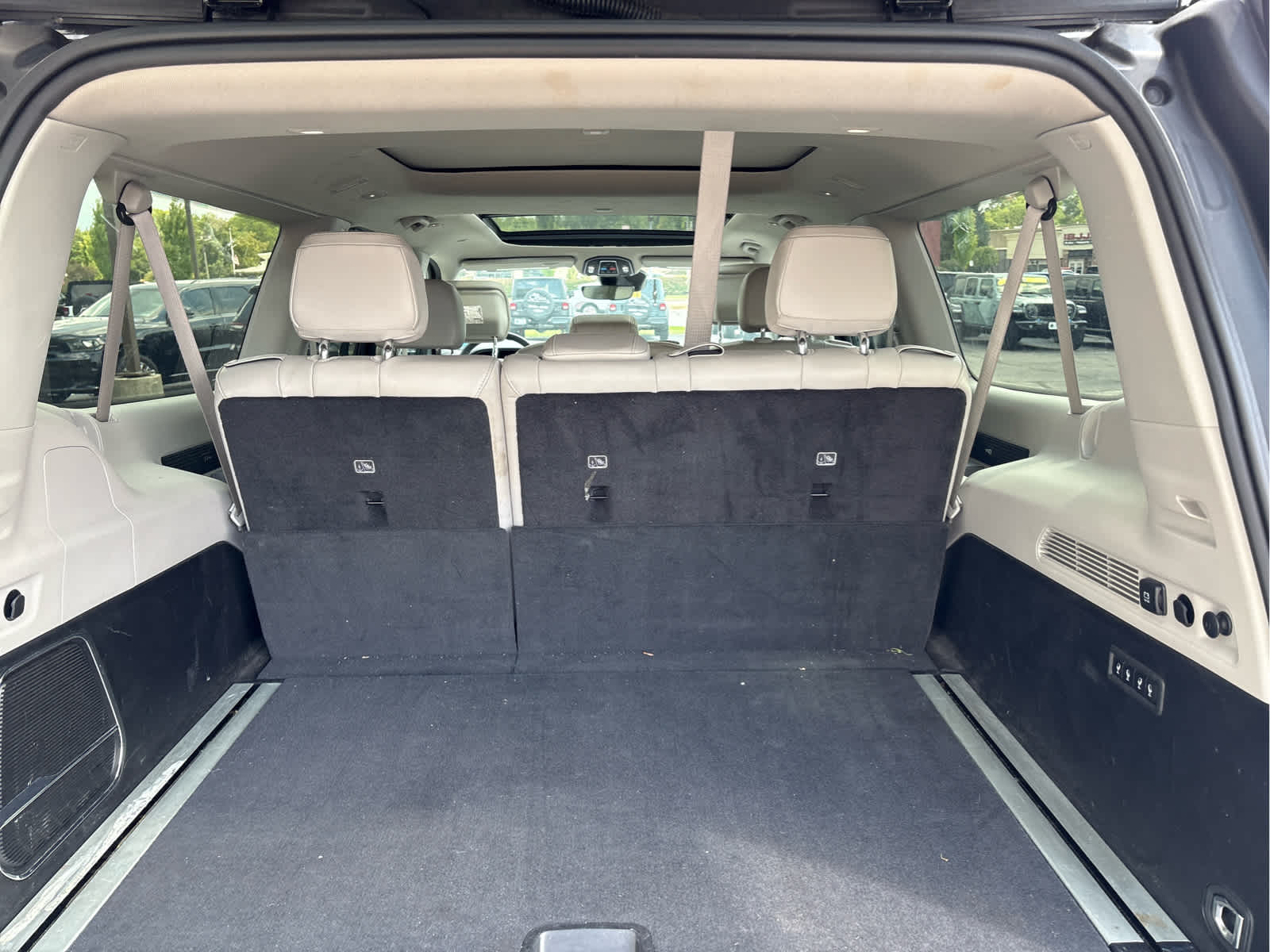 2023 Jeep Wagoneer L Series II 4x4