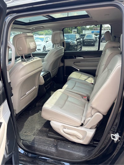 2023 Jeep Wagoneer L Series II 4x4