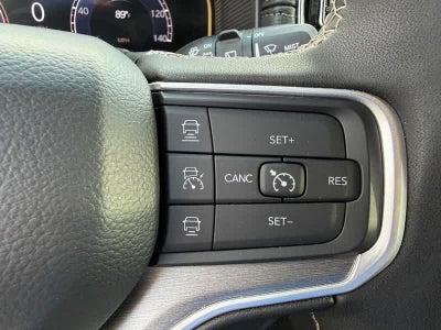 2025 Jeep Wagoneer L Series II Carbide