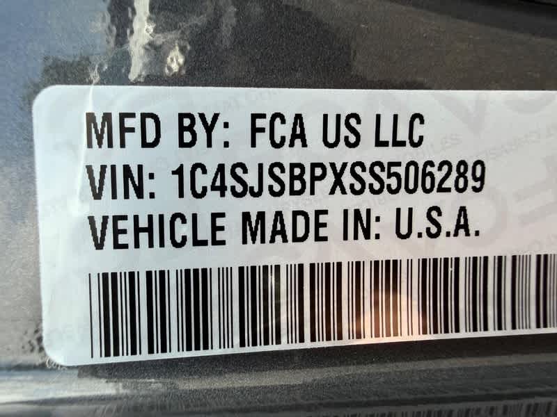 2025 Jeep Wagoneer L Series II Carbide