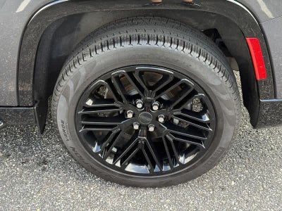 2025 Jeep Wagoneer L Series II Carbide