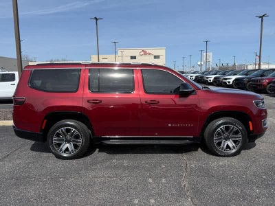 2024 Jeep Wagoneer Base