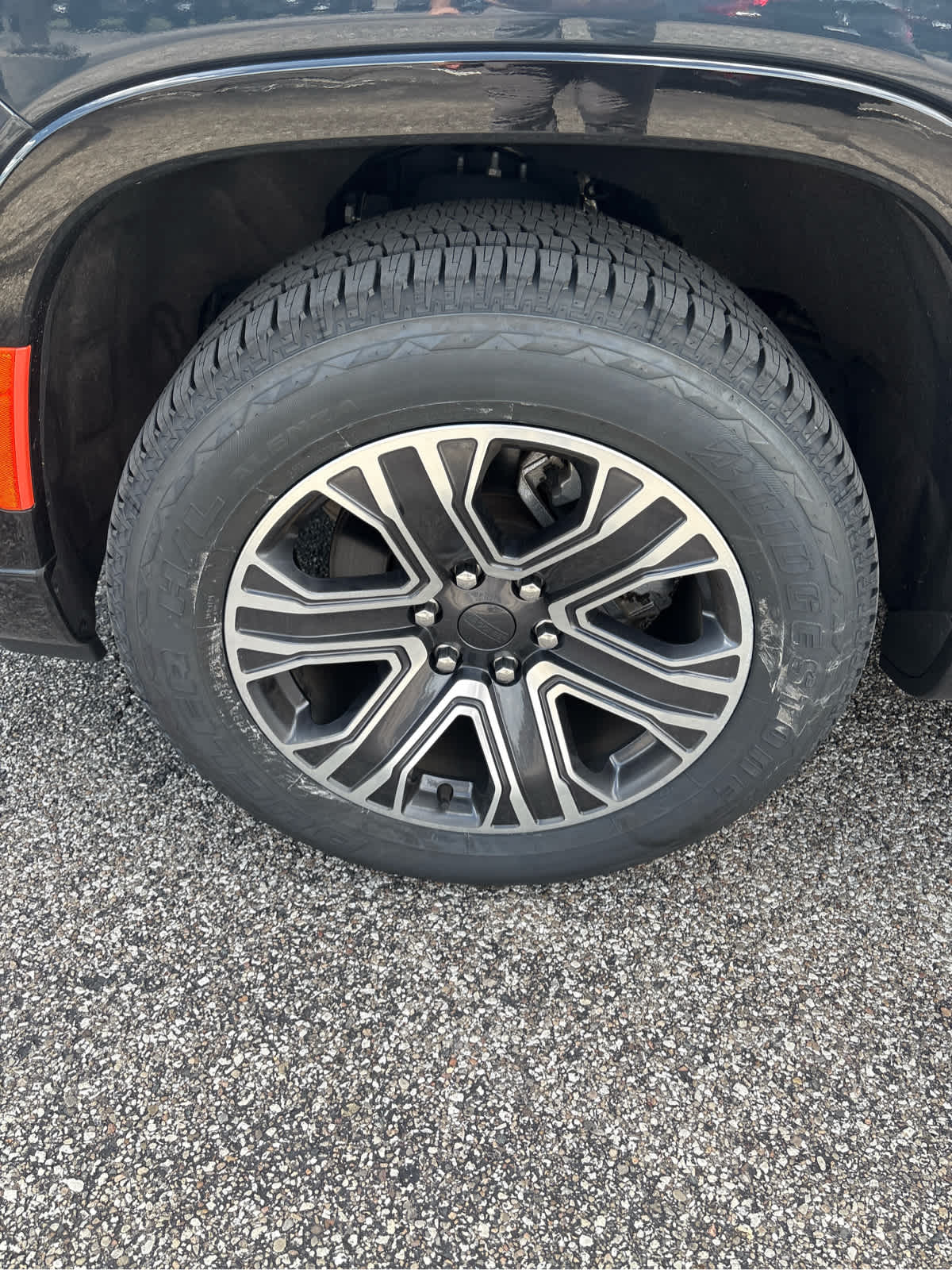 2023 Jeep Wagoneer Base