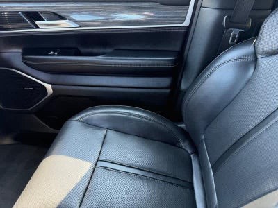 2022 Jeep Wagoneer Series II