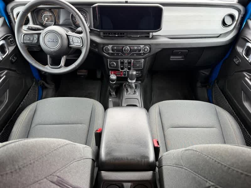 2024 Jeep Gladiator Willys