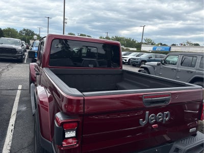 2022 Jeep Gladiator Overland 4x4
